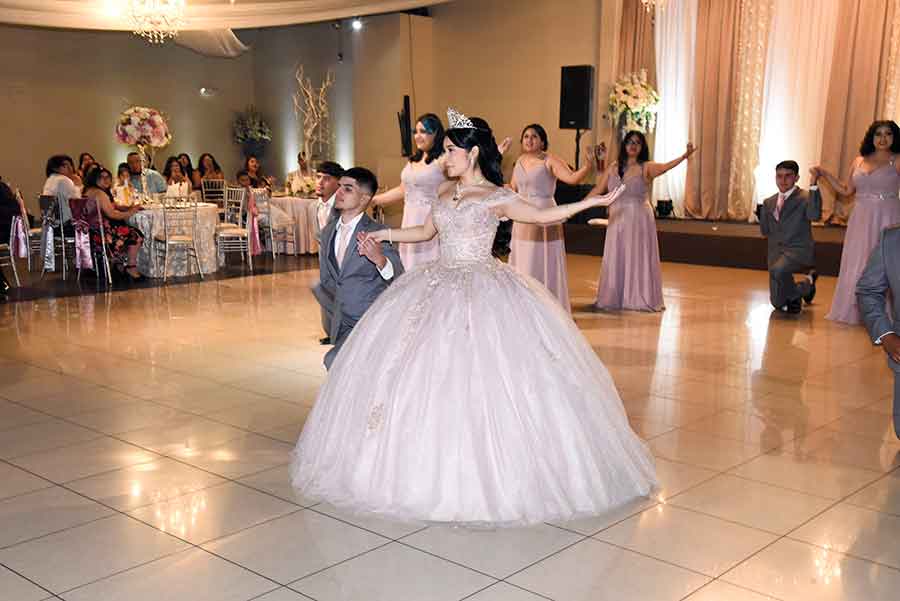 Mejores expertos en fotos de eventos de Quinces y Bodas en Sedona AZ