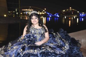 Sesión de fotos de Quinceañera en Sedona AZ