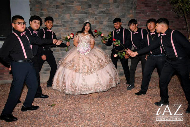 Coordinacion con la Celebracion al quinceañera y los chambelanes